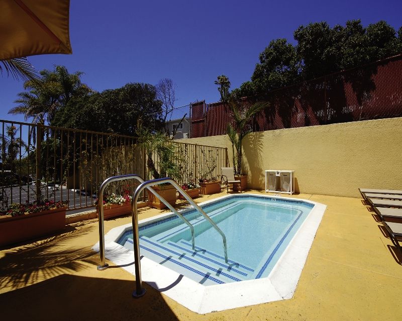 Quality Inn & Suites Hermosa Beach Extérieur photo